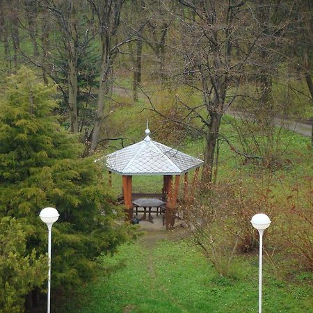 Балнеохотел "Люляци" Vrabtsite Exterior foto