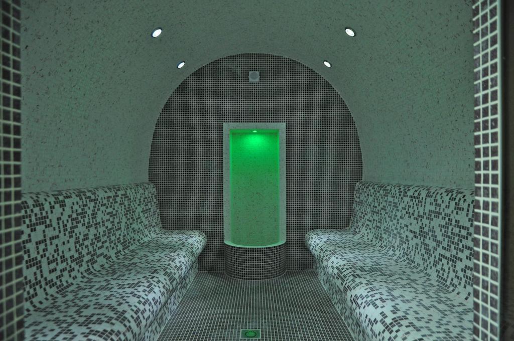 Балнеохотел "Люляци" Vrabtsite Exterior foto